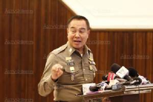 “สมยศ”ทิ้งบอมบ์สินบน “สตม.”ดักทาง “อำนาจเก่า”ฮุบ“ตม.”