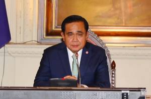 “บิ๊กตู่” บ่นเจ็บคอ งดให้สัมภาษณ์วันนี้ เผยใช้เสียงหนัก
