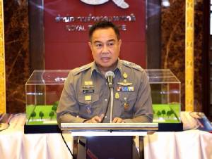 “สมยศ” สั่งเอาผิดทั้งอาญา-วินัย ส.ต.ต.กร่างกระทืบแท็กซี่สาหัส