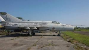 ภาพหาดูได้ยาก ไปดู MiG-21 ทัพฟ้าลาว สุดทันสมัยจอดตายที่ทุ่งไหหิน