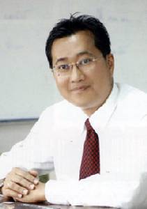“ดร.อัทธ์” แนะรัฐหนุนเงินกู้ดอกเบี้ยต่ำ จูงใจ SME ลงทุนพม่าช่วงปลอดภาษี