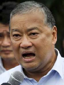 ประชาธิปัตย์เน่าใน  ใครใครก็ไม่รัก"ชายหมู"