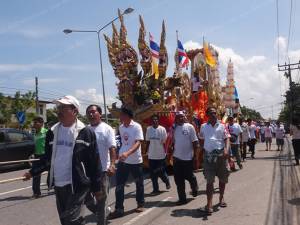 จัดใหญ่! อบจ.ตรังเตรียมเปิดงานประเพณีลากพระพร้อมกิจกรรมเด่น “ประกวดเรือพระ” 91 วัด