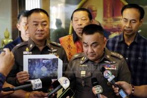 “ศรีวราห์” รับ 50 นายทหารยศ พล.ต.-พ.อ.เอี่ยวผิด 112 อีก 1-2 วันหมายจับเพิ่มแน่