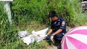ผงะ! พบศพทารกแรกเกิดถูกนำมาทิ้งในป่าข้างทางย่านปากเกร็ด