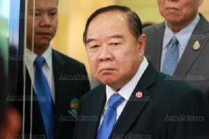 “บิ๊กป้อม” โยนถามศาลให้ “ปู” บินหรือไม่ รับพวกป่วนอีสานส่อก่อเหตุ กทม.