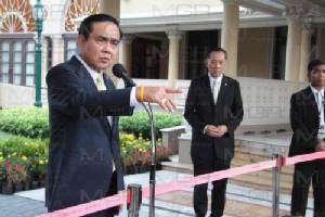 “ประยุทธ์” ประกาศยอมไม่ได้เตรียมการประทุษร้ายคนในรัฐบาลช่วงงานสำคัญ ปัดกุข่าวกลบราชภักดิ์ฉาว