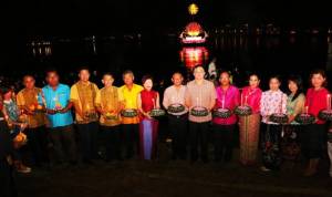 ลากูน่า ภูเก็ต ร่วม ทต.เชิงทะเลสืบสานประเพณีลอยกระทง
