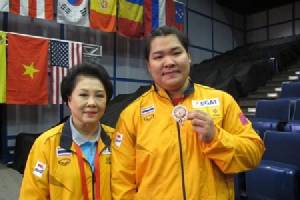 "มาดามบุษ" เตรียมซ้อมโหด กระตุ้นสถิติยกเหล็ก