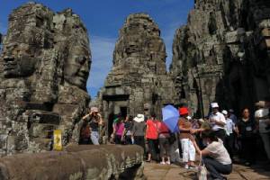 กัมพูชาออกสปอตทีวีแนะนำข้อปฏิบัตินักท่องเที่ยวชมปราสาทขอม