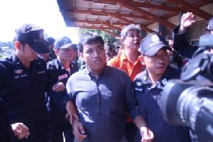 นิรโทษกรรมสากลโวย คสช.ใช้อำนาจพลการจับนักเคลื่อนไหวต้านทุจริตอุทยานราชภักดิ์