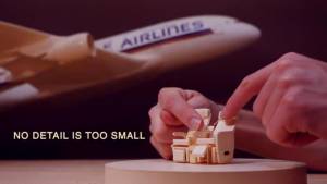 ทึ่ง! 5 วัน 15 ล้านวิว รังสรรค์ซองจดหมายเป็นเครื่องบินยักษ์แอร์บัส A380 [ชมคลิป]