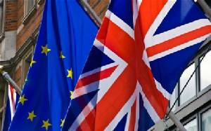S&amp;P เตือนอังกฤษเสี่ยงสูญเสียเครดิต “ทริปเปิลเอ” หากถอนตัวจาก EU