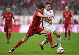 “เลวาน” ซัดช่วย “พี่เสือ” คืนชีพดับอินกอล 2-0