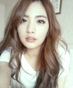 “นานะ After School” ขึ้นแท่นสาวหน้าสวยที่สุดในโลก 2 ปีซ้อนด้านสาวไทยติดอันดับด้วย 2 คน