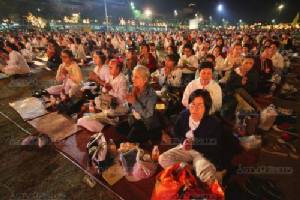 เคล็ดลับ "สวดมนต์ข้ามปี" ให้สุขภาพดี!!