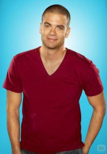 ดาราจากซีรีส์ Glee ถูกจับครอบครองสื่อลามกเด็ก