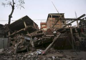 ยอดดับแผ่นดินไหวเขย่าเอเชียใต้เพิ่มเป็น 9 ราย เจ็บเกือบ 200 คน