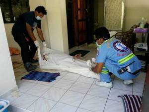 หนุ่มใหญ่ชาวออสซี่ล้มหัวฟาดฟื้นเสียชีวิตภายในบ้านพักที่ภูเก็ต