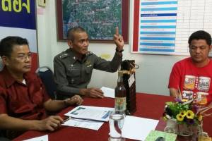 ขนส่งกระบี่ฟันซ้ำคนขับรถตู้เลือดร้อนพักใบอนุญาต 1 เดือน ปรับ 5 พัน