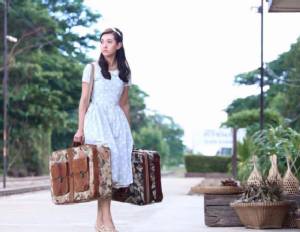 "เบลลา ราณี" ตกลงเธอจะเป็น "ริน ระพีพันธุ์" หรือ "พจมาน สว่างวงศ์" กันแน่?