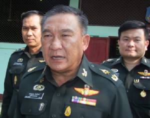 มทบ.26 ตั้งศูนย์รับมือภัยแล้งช่วยประชาชนขาดแคลนน้ำอุปโภคบริโภค