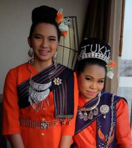 เอ๊ะ!ใครสวยกว่ากัน “ตุ๊กกี้” เปิดตัวหลานรำบวงสรวง