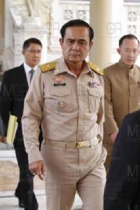 นายกฯ ให้กำลังใจครอบครัว “ปอ” เตือน ปชช.ดูแลสุขภาพ ระวังโรคไข้เลือดออก