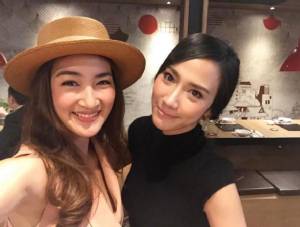 “อั้ม – แพนแค้ก” ใครสวยกว่ากันล่ะจ๊ะ?