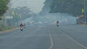 บุรีรัมย์ยะเยือกฉับพลันอุณหภูมิลดฮวบ 10 องศา เด็ก-คนชราป่วยแห่เข้า รพ.