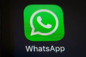 WhatsApp service stumbles briefly