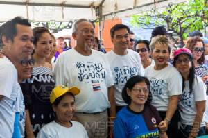 “เทือก” แจง “มาร์ค-ชายหมู” มาถึงบ้านต้องต้อนรับ ปัดยุ่งปัญหา ปชป.-ไม่ตั้งพรรค