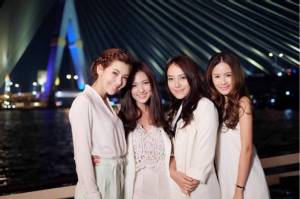 เมื่อ "เบลล่า" ร่วมเซอร์ไพรส์งานแต่งกับนางเอกต่างค่าย
