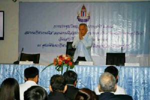 เขย่าบังลังก์ “เจ้าพ่อเทนนิส” / หญิงตอด