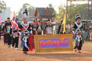 “ประเพณีกำฟ้า” ชวนสัมผัสเอกลักษณ์ชาวไทยพวน ที่ จ.แพร่