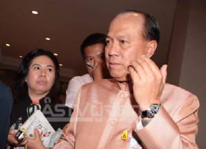 “บิ๊กป๊อก” ชี้ “จตุพร” วิจารณ์ร่าง รธน.ทำสังคมสับสน และนักการเมืองติติงอย่างสร้างสรรค์