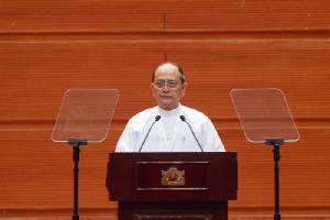 “เต็งเส่ง” เรียกร้องรัฐสภาปกป้องรัฐธรรมนูญปี 2551