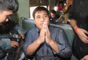 ส่งฟ้องคดีชุมนุมนั่งรถไฟไปราชภักดิ์แล้ว เล็งออกหมายจับเพิ่มคนหลบหนี