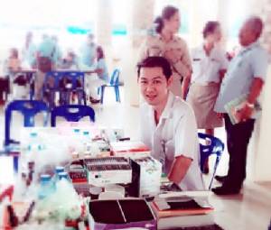 ชื่นชม “เภสัชกรหนุ่ม” รพ.สุราษฎร์ฯ บึ่งรถยามดึกส่งยาช่วยผู้ป่วยรับพิษจนรอดชีวิต
