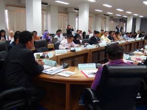 ปัตตานีจัดประชุมแผนงานโครงการช่วยเหลือและสนับสนุนประชาชน