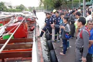 ตร.ยังไม่แจ้งข้อหาเจ้าของเรือระเบิดคลองแสนแสบ รอ พฐ.สรุปสาเหตุ