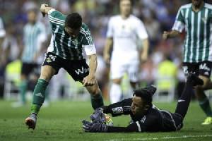 ไล่ฝั่งละคน “เบติส” รัวท้ายเกมฝังกรานาดา 2-0