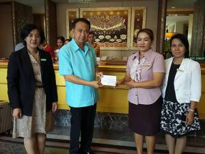 “แม่บ้าน” โรงแรมกลางเมืองหาดใหญเก็บสร้อยทองคำ-พระสมเด็จคืนเจ้าของ