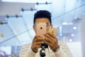 “ปิดแอปฯ” ไม่ช่วยเรื่อง iPhone แบตต่ำ ทำ 4 วิธีนี้ดีกว่า