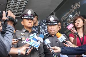 “ศานิตย์” มั่นใจหลักฐาน-พยานเอาผิดผู้เกี่ยวข้องคดีระบบเพลิงเอสซีบีปาร์คได้แน่  (มีคลิป)