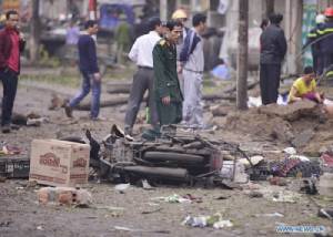 ตำรวจเวียดนามพบชิ้นส่วนวัตถุระเบิดหลังเหตุบึ้มรุนแรงชานกรุงฮานอย