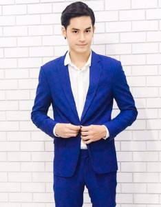 “เก้า จิรายุ” ยิ่งโตยิ่งหล่อนะพ่อคุณทูนหัว
