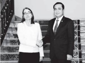 สัญญาณห้าว “ประยุทธ์-ประวิตร” มั่นใจคุมเกมข้างใน-ข้างนอกอยู่หมัด !?