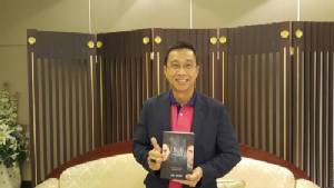 สถาพรบุ๊คส์ เปิดตัวหนังสือขายดีสุดฮิต