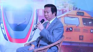 รถไฟมั่นใจ จัดประมูลล็อตใหญ่ถึงปลายปี 59 มูลค่ารวมกว่า 5.5 แสนล้าน